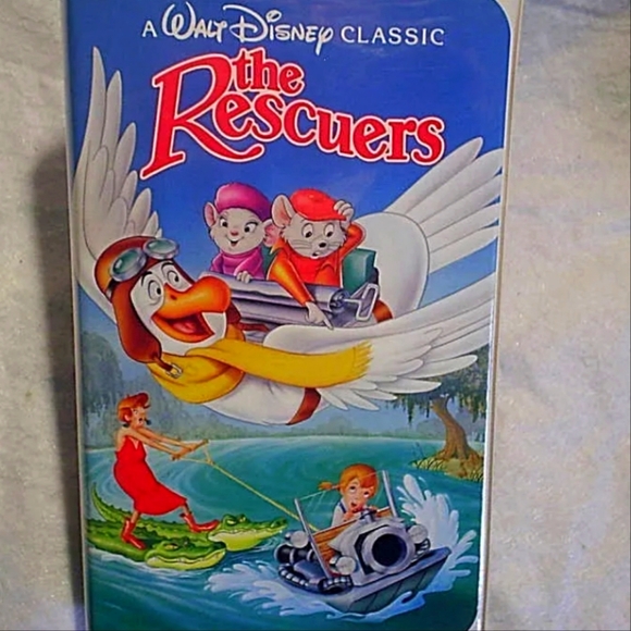 New sealed Disney The Rescuers VHS - Picture 1 of 3